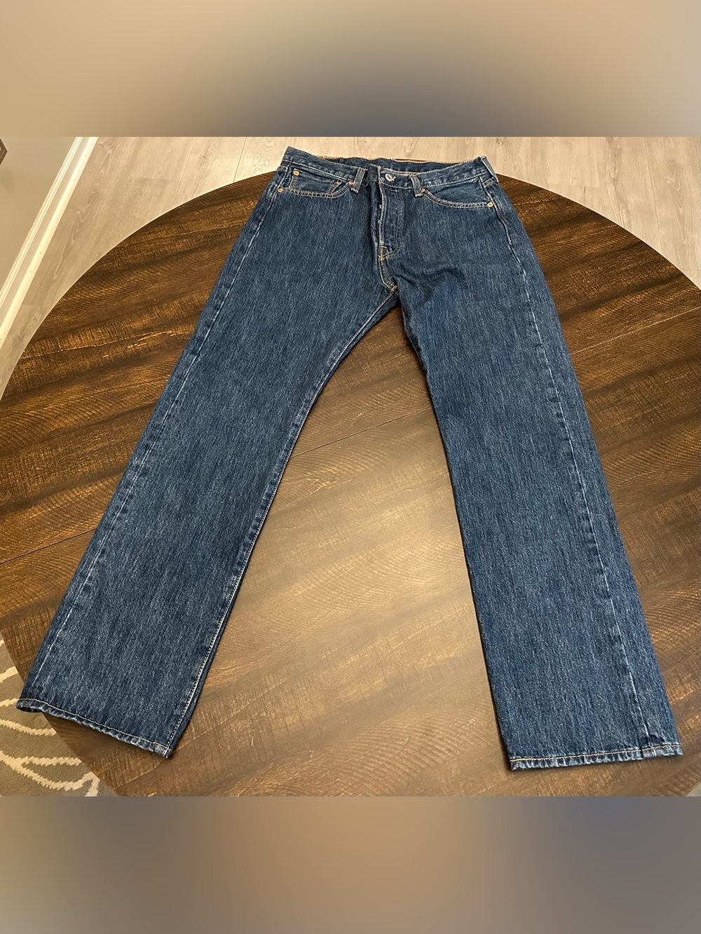 Levis 501 Jeans Mens 32x31 Straight Leg Button Fly Classic Denim